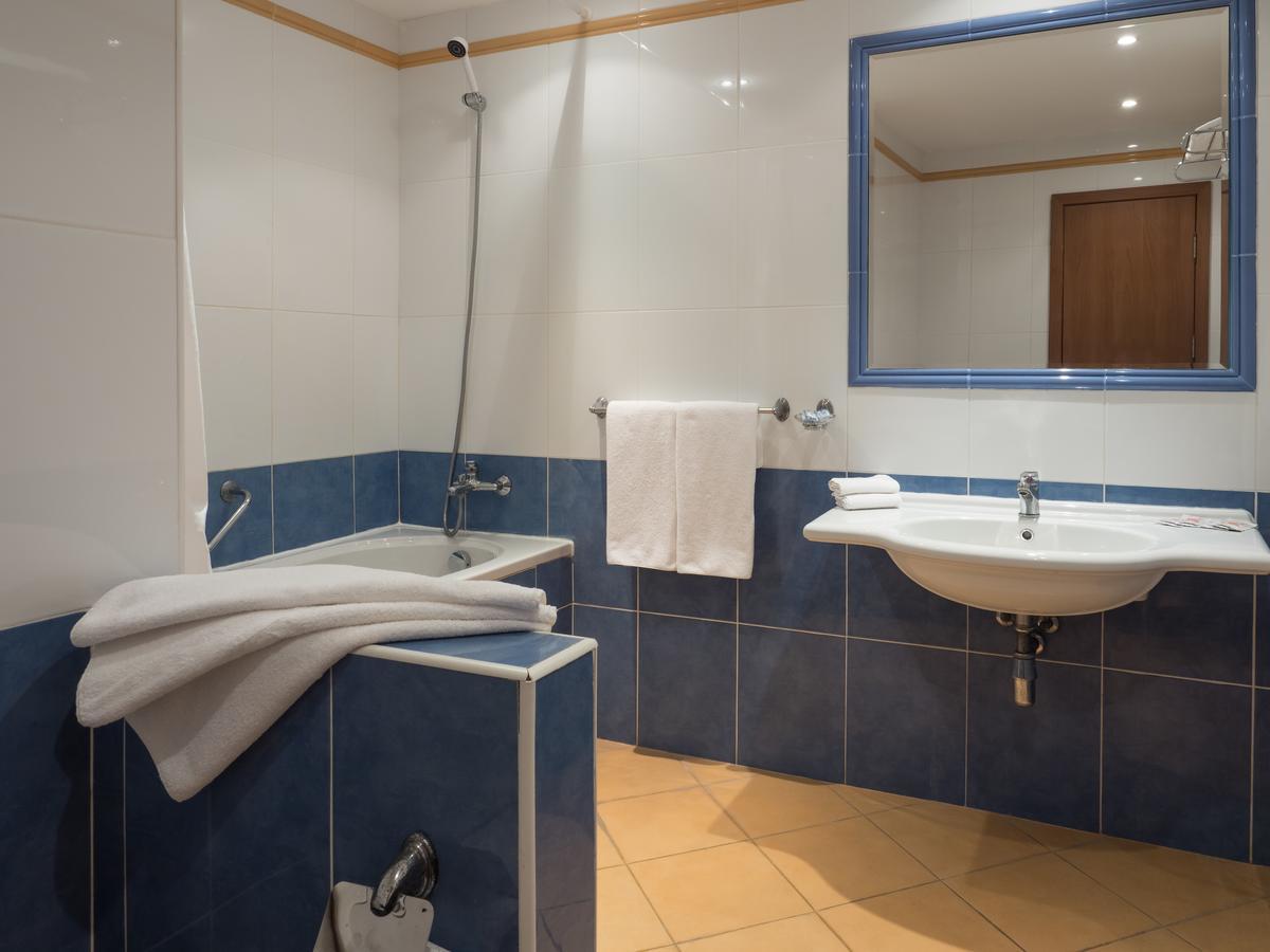 Family Park Hotel Kyoshkove Шумен Екстер'єр фото
