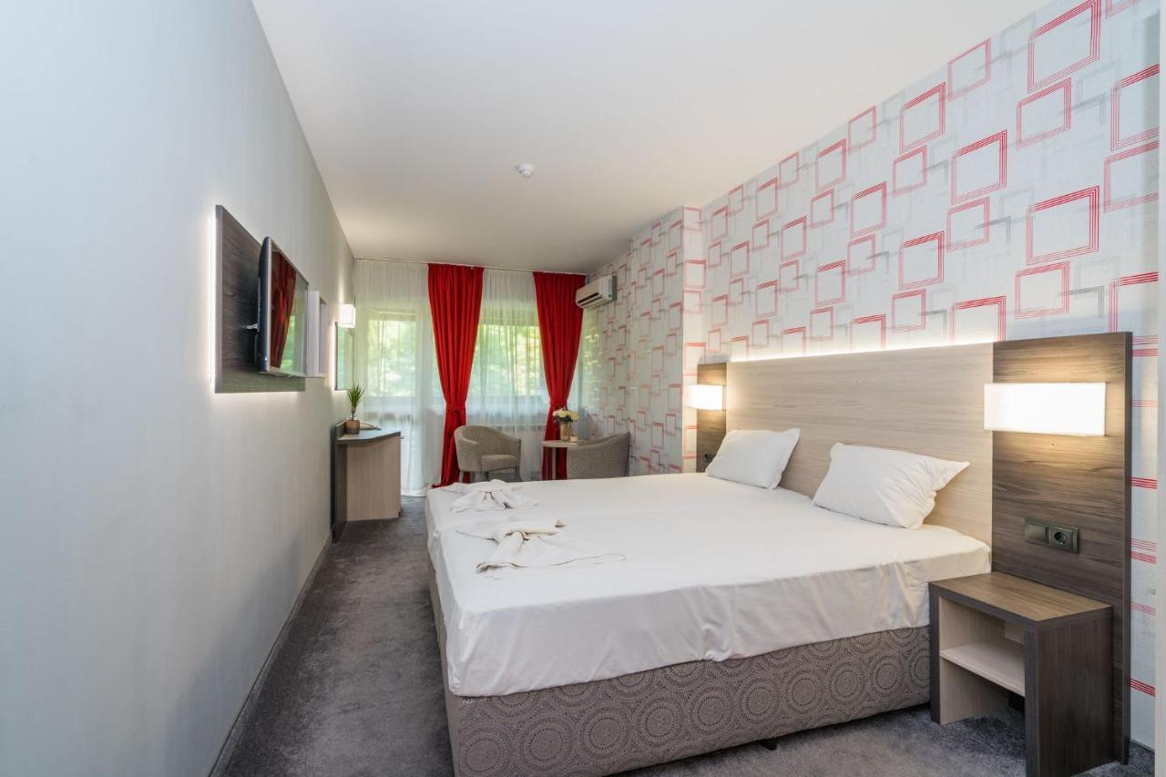 Family Park Hotel Kyoshkove Шумен Екстер'єр фото