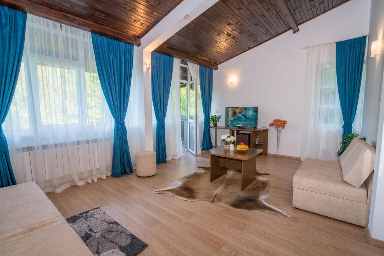 Family Park Hotel Kyoshkove Шумен Екстер'єр фото