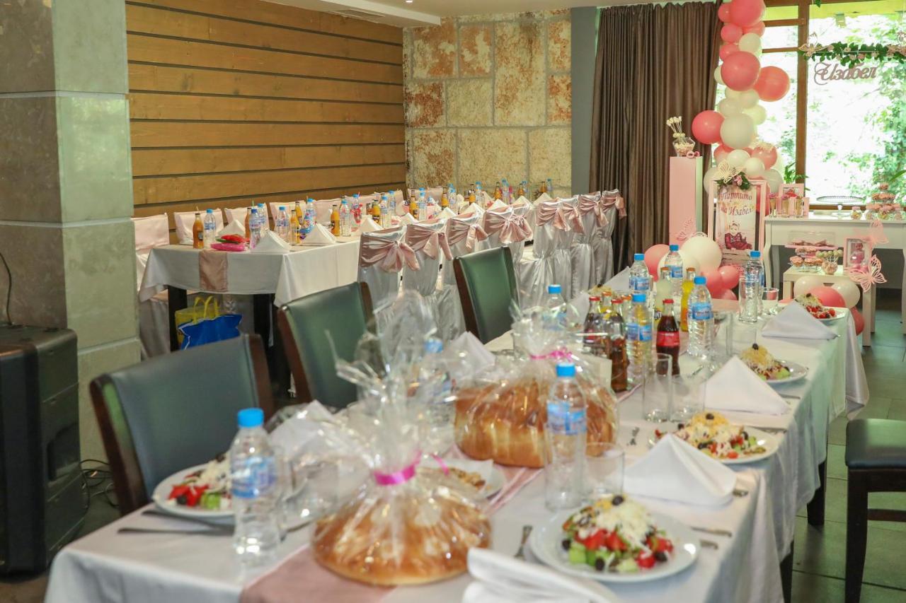 Family Park Hotel Kyoshkove Шумен Екстер'єр фото