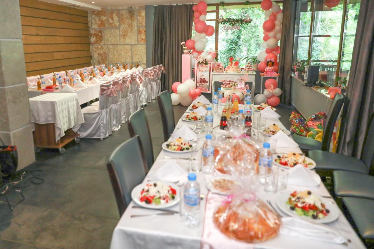 Family Park Hotel Kyoshkove Шумен Екстер'єр фото